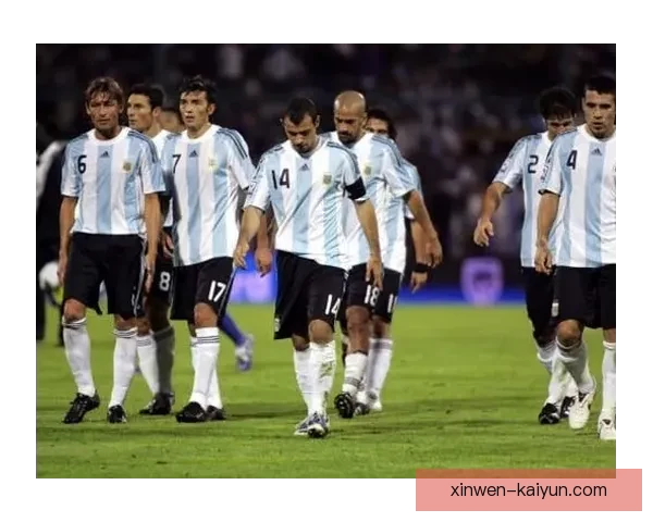 世界杯预选赛激战正酣 各国球队争夺宝贵晋级名额 赛场风云再起